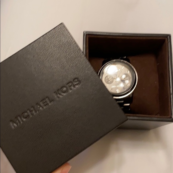 Michael Kors women’s watch - Picture 7 of 8